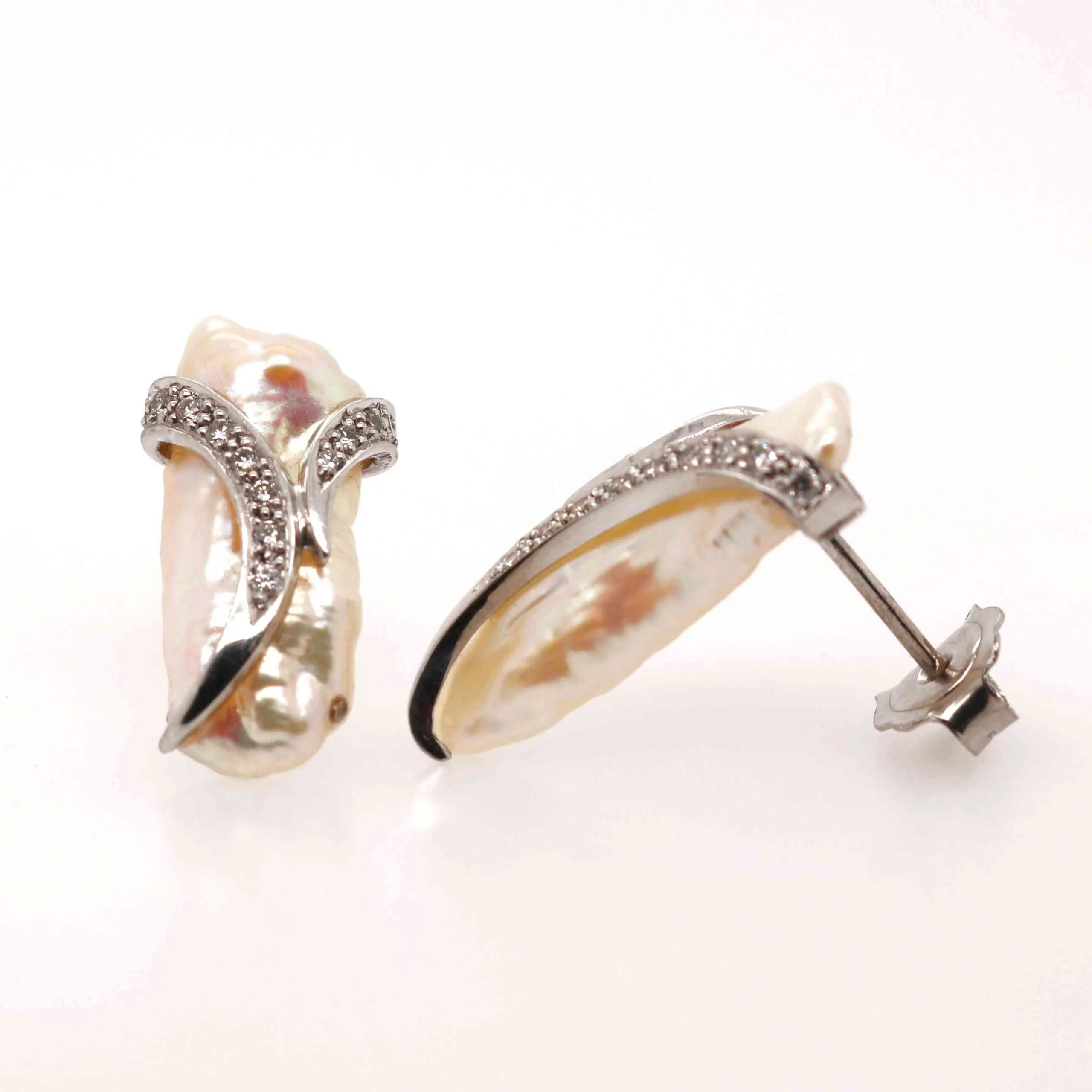 18ct White Gold Freshwater Baroque Pearl and Diamond Stud Earrings