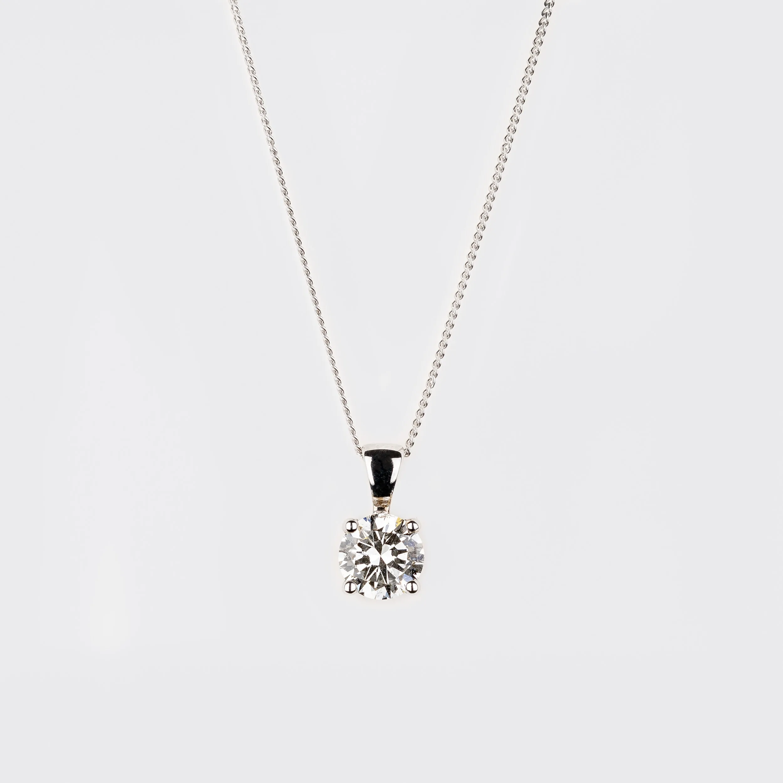 18ct White Gold 1.00ct Round Brilliant Cut Diamond Necklace