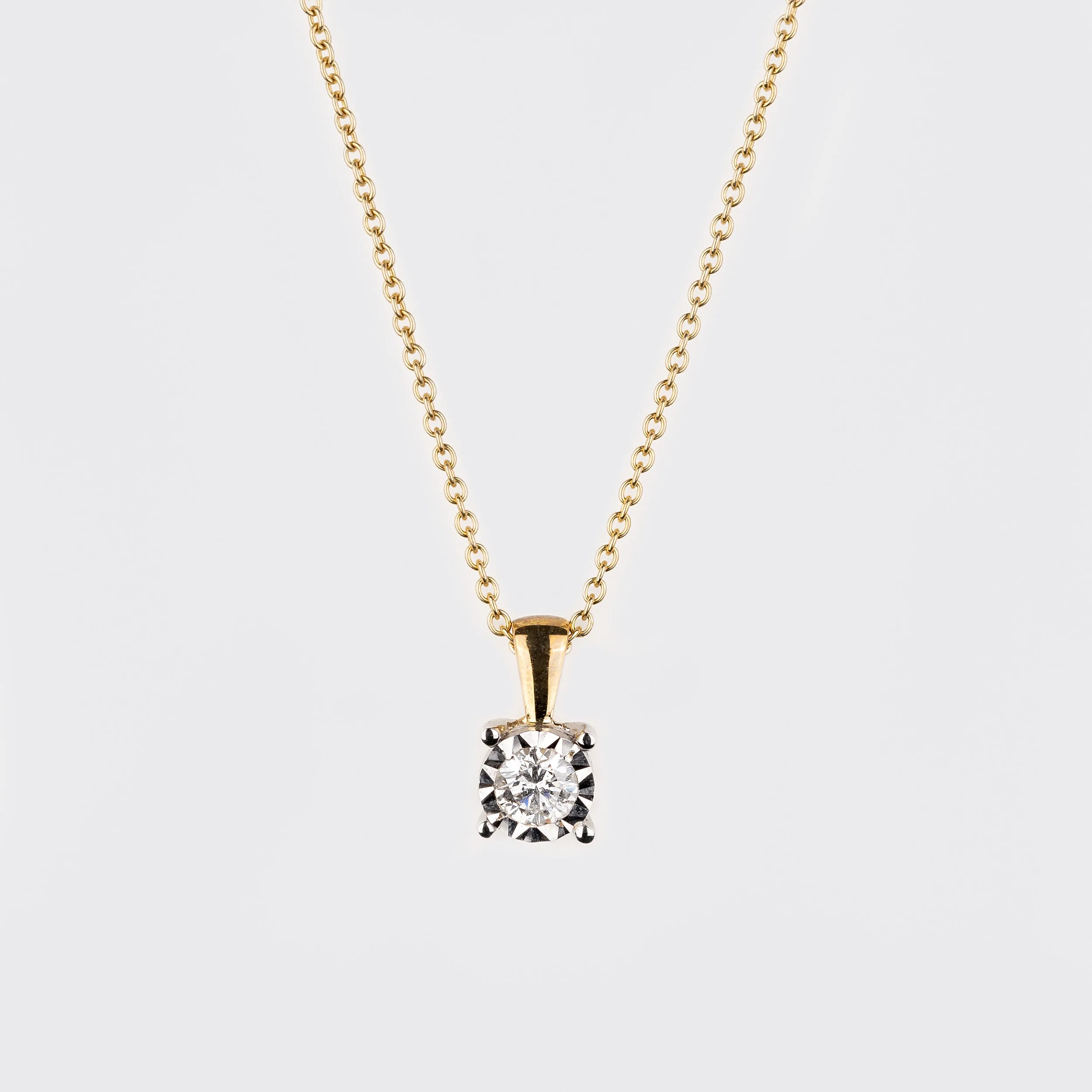 Debut 9ct Yellow Gold Illusion Set 0.25ct Diamond Pendant