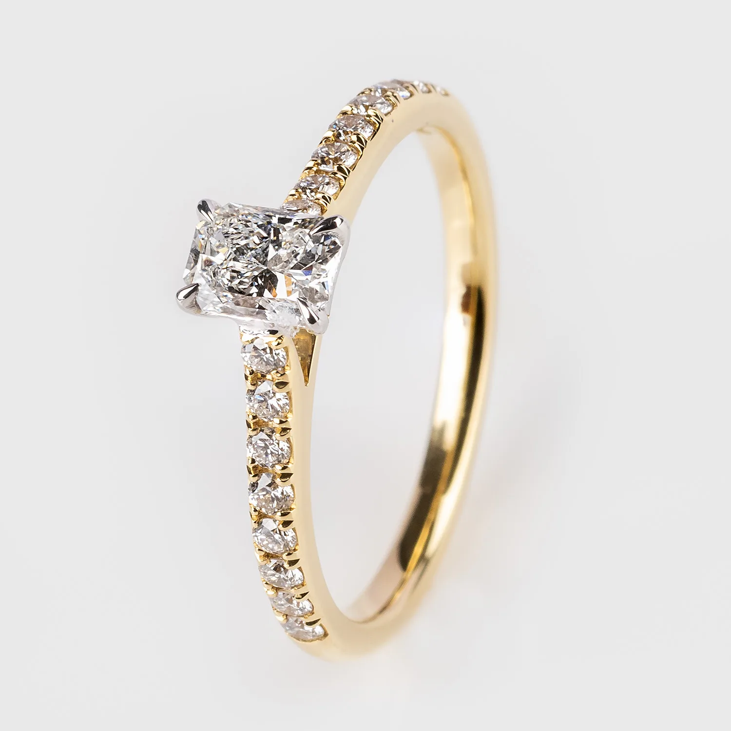 18ct Yellow Gold 0.58ct Mixed Cut Diamond Solitaire Ring