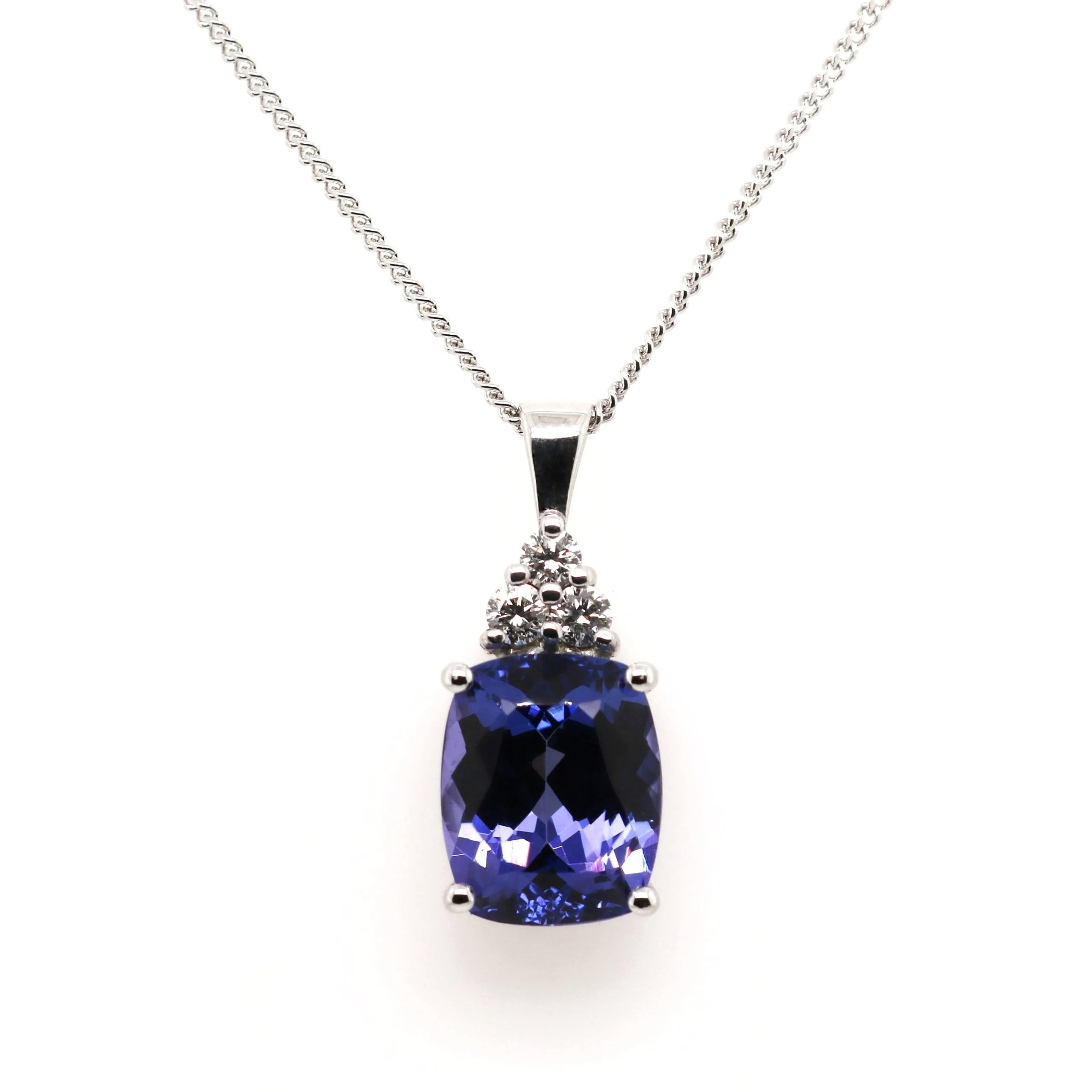 18ct White Gold 5.08ct Mixed Cut Tanzanite and Diamond Necklace