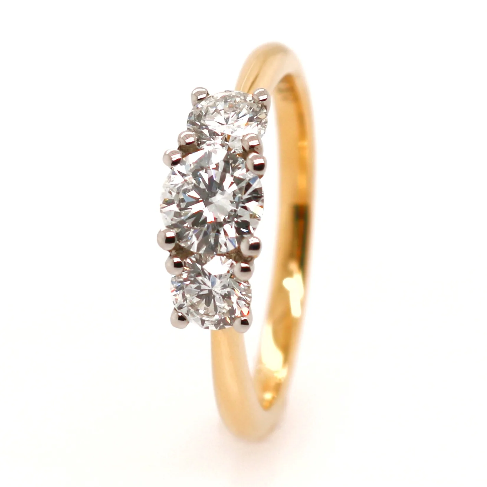 18ct Yellow Gold 1.00ct Round Brilliant Cut Diamond Trilogy Ring