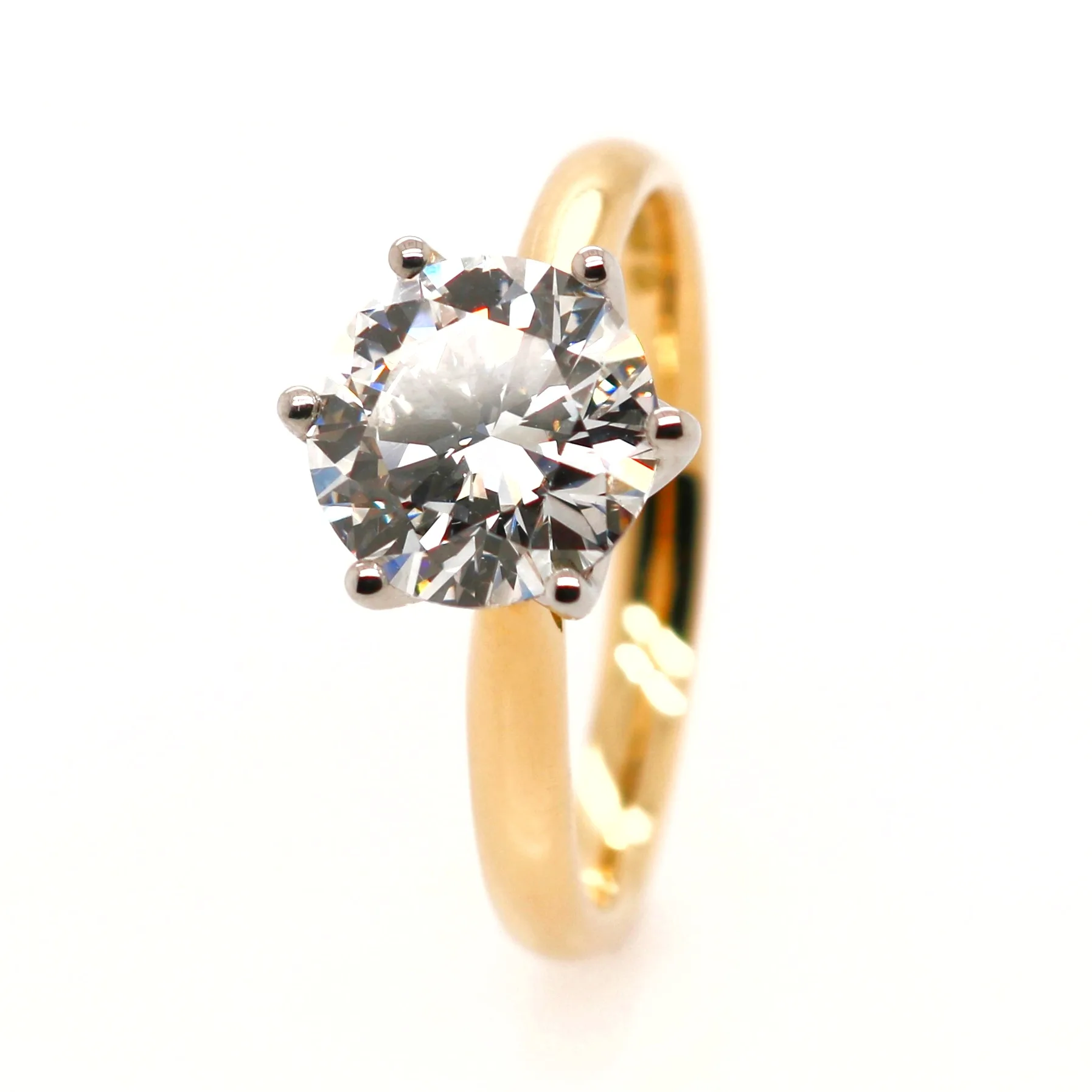18ct Yellow Gold 2.02ct Laboratory Grown Round Brilliant Cut Diamond Solitaire Ring