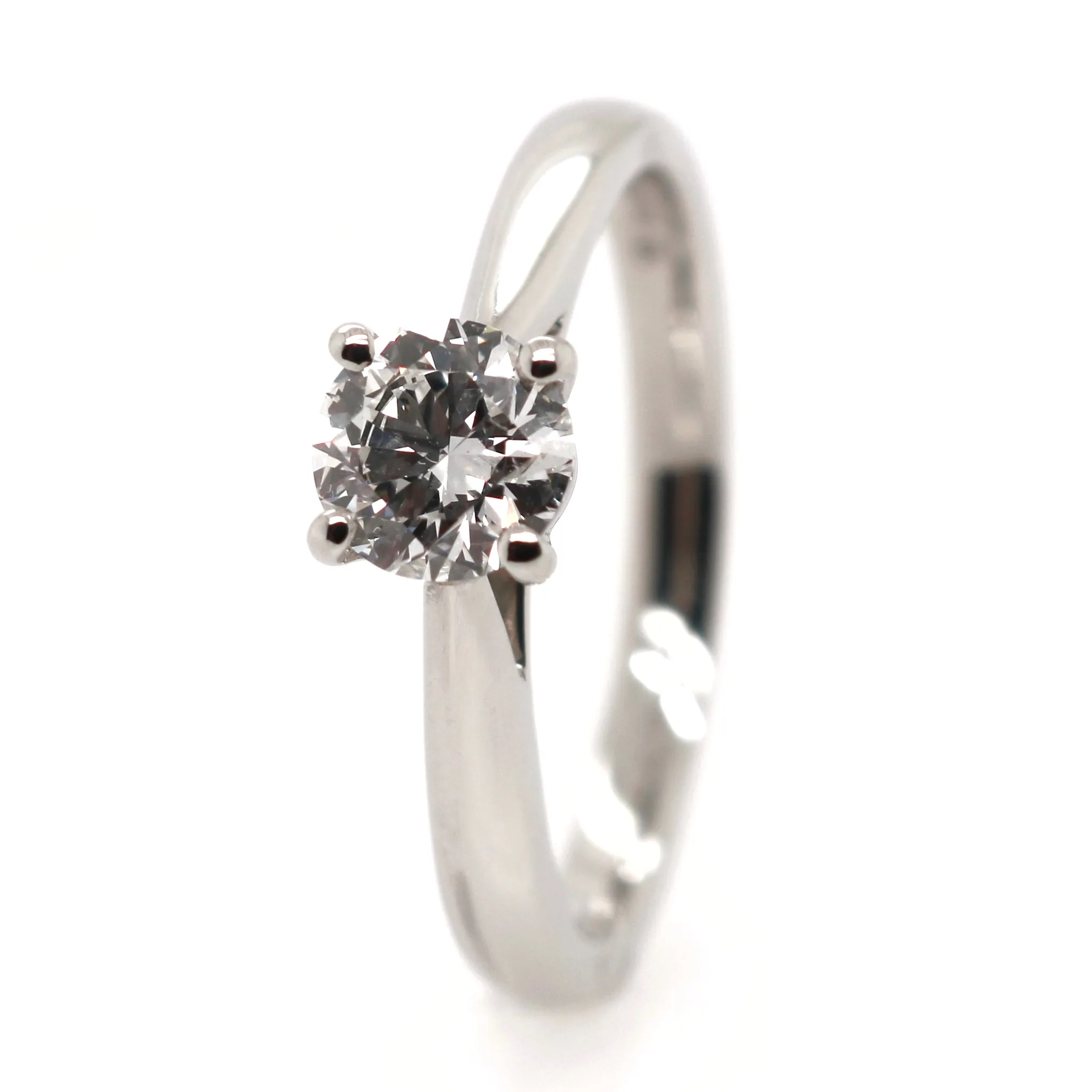 Platinum 0.60ct Round Brilliant Cut Diamond Solitaire Ring