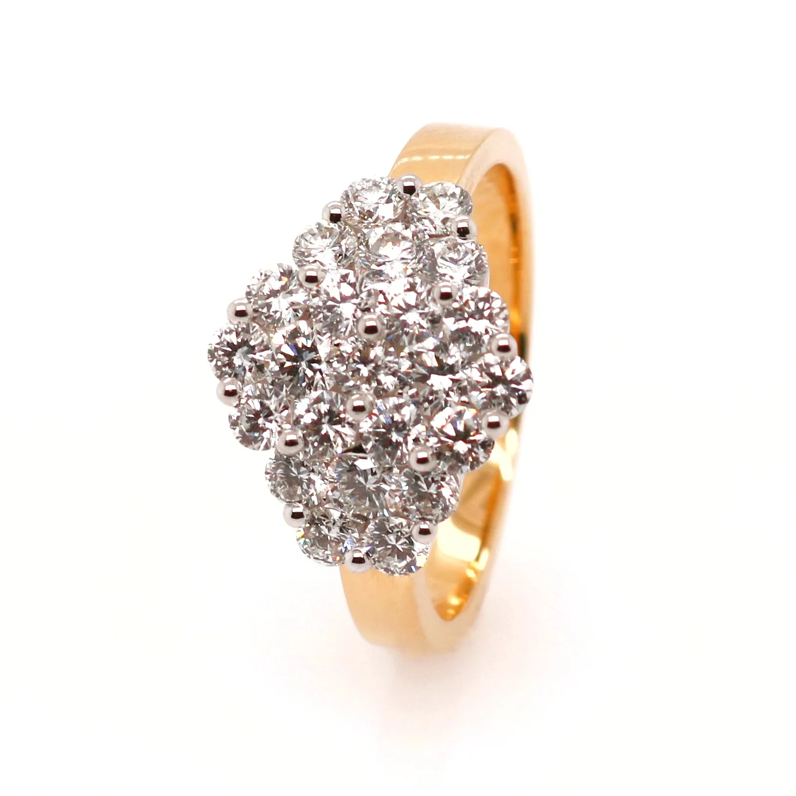 18ct Yellow Gold 1.37ct Round Brilliant Cut Diamond Cluster Ring