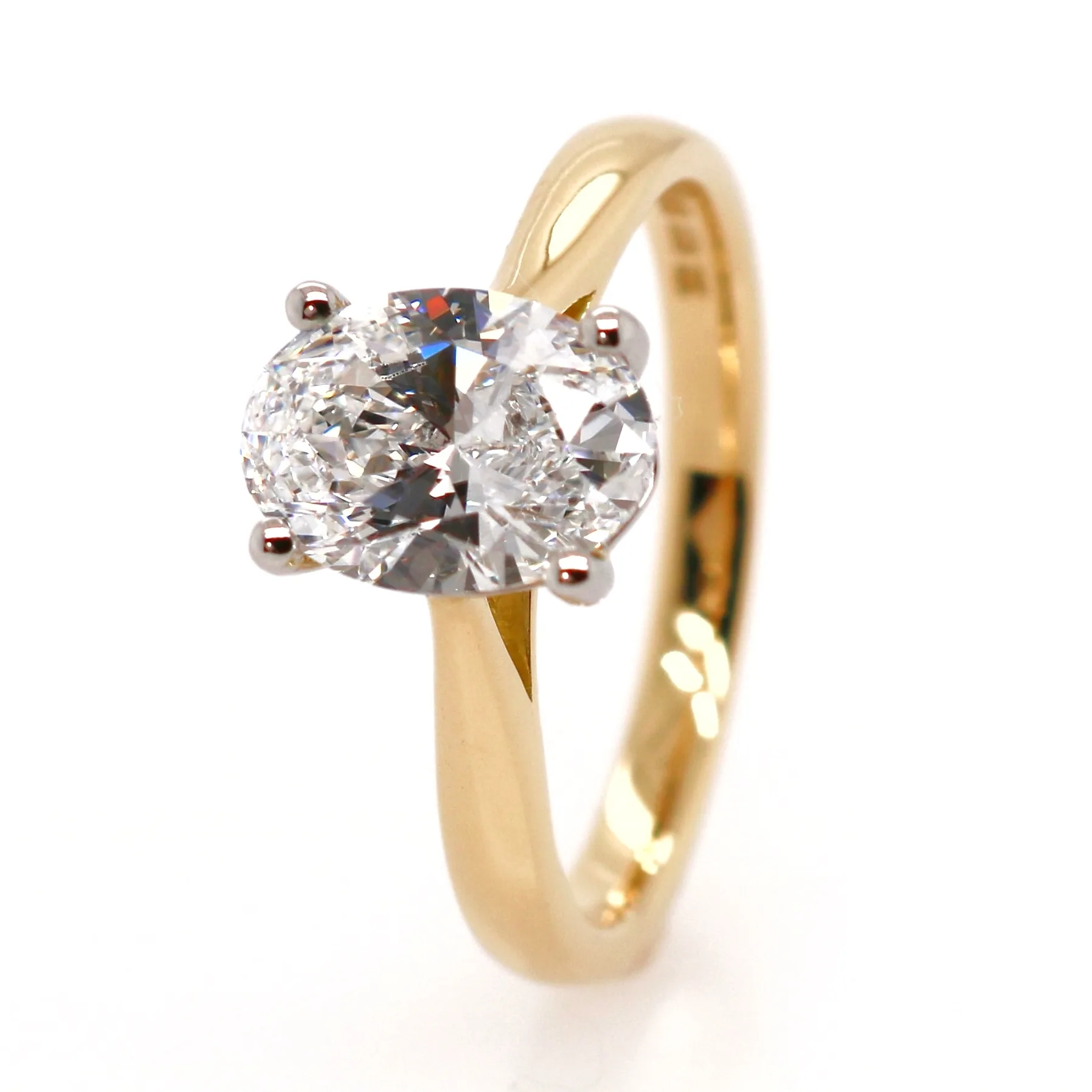 18ct Yellow Gold 1.50ct Laboratory Grown Oval Cut Diamond Solitaire Ring