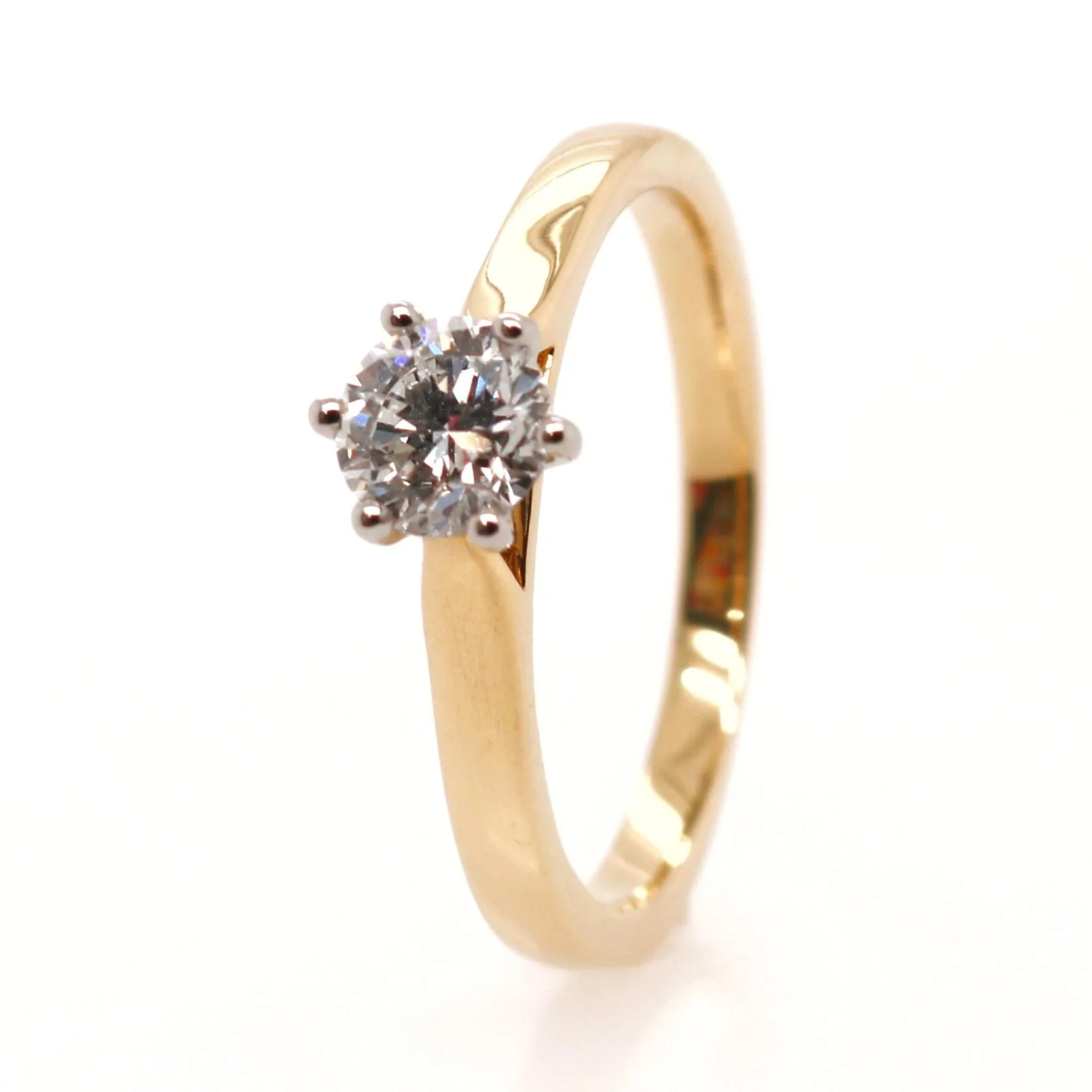 18ct Yellow Gold 0.50ct Laboratory Grown Round Brilliant Cut Diamond Solitaire Ring