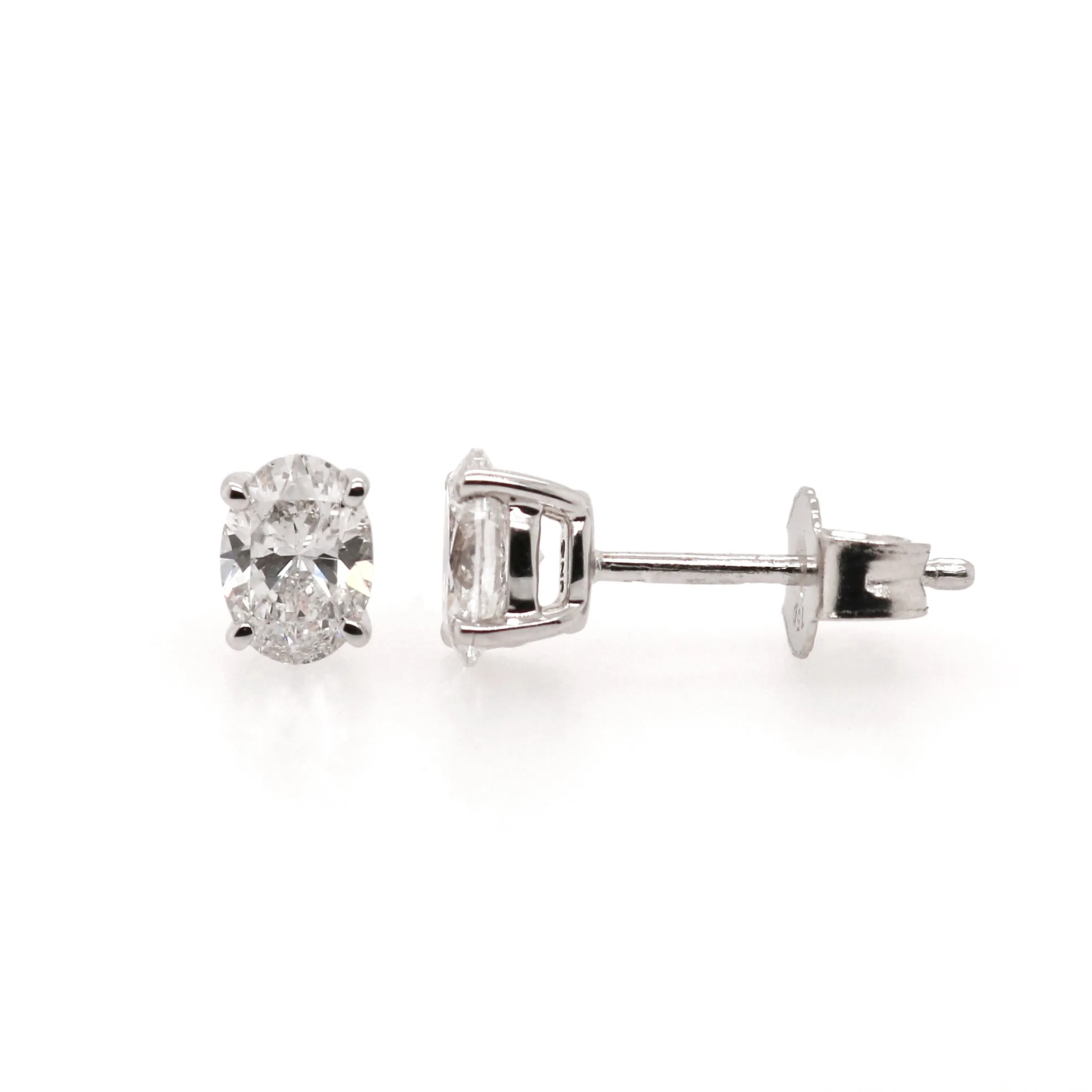 18ct White Gold 1.00ct Oval Cut Diamond Studs