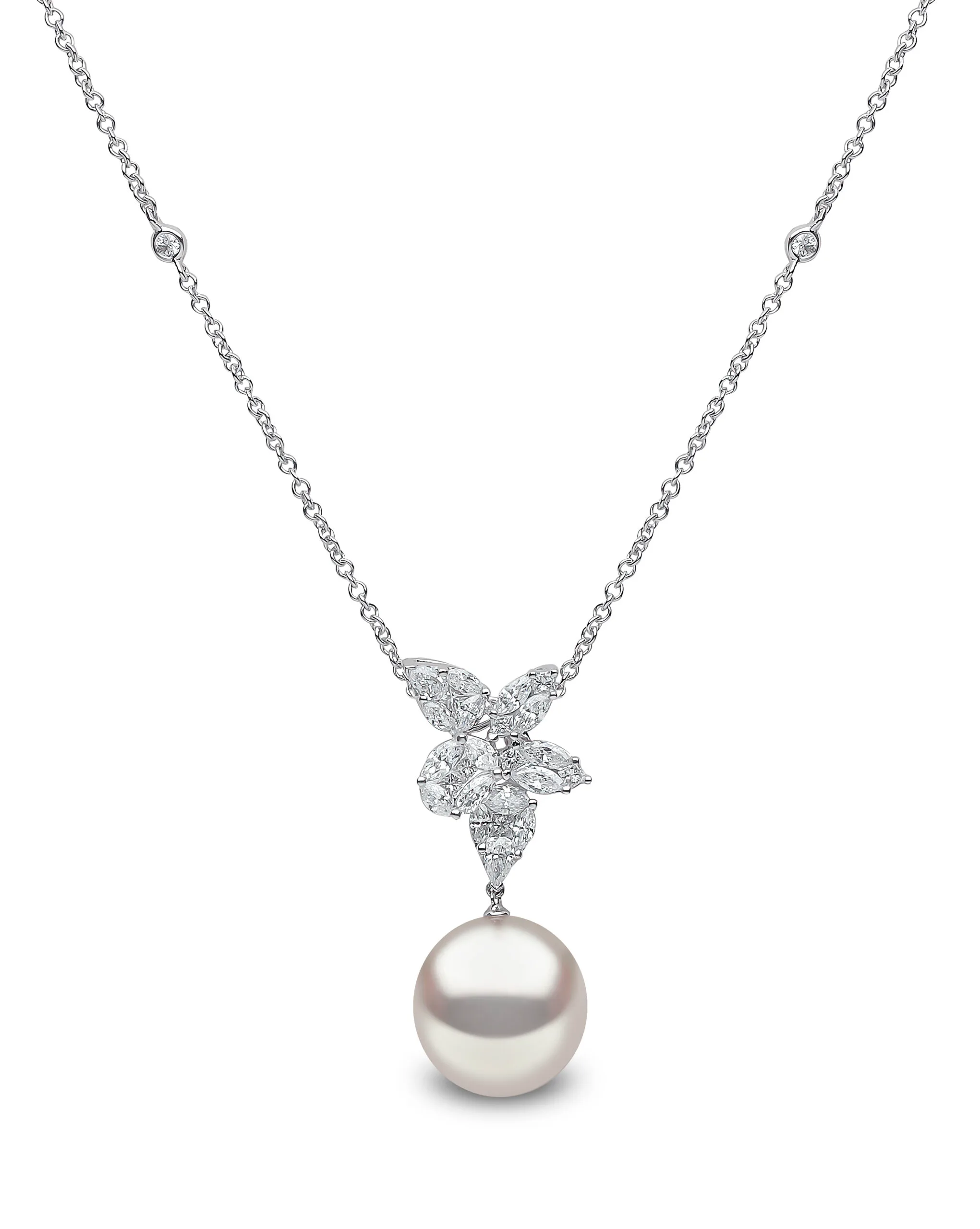 18ct White Gold South Sea Pearl and Diamond Necklet